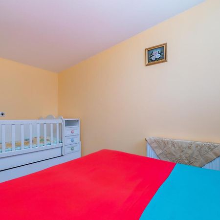 Mariana Apartment Гори Екстериор снимка